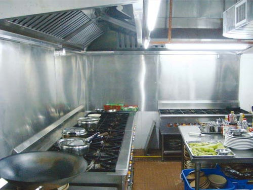 海派食堂廚具 專業(yè)飯?zhí)脧N房設備解決方案